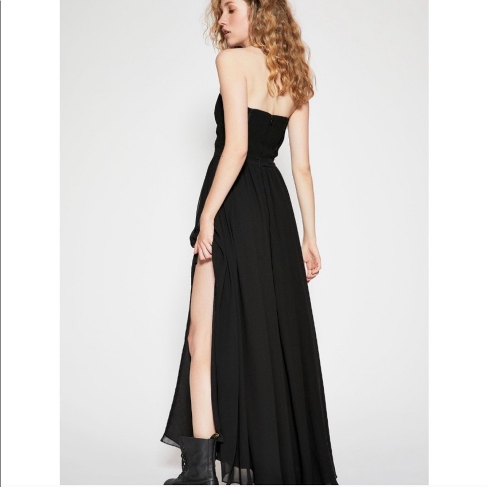 Fame And Partners Taurus Maxi Dress - Picture 3 of 3